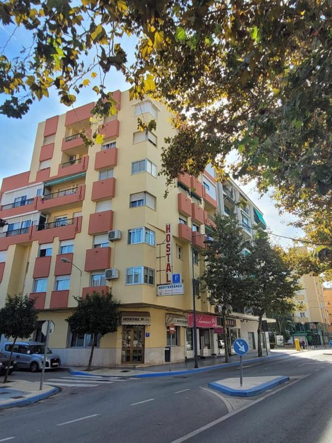 Hostal Mediterraneo Torre Del Mar Bagian luar foto