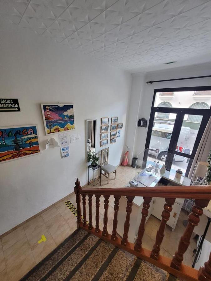 Hostal Mediterraneo Torre Del Mar Bagian luar foto