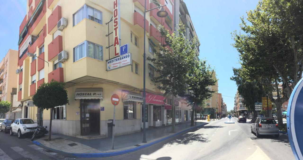 Hostal Mediterraneo Torre Del Mar Bagian luar foto