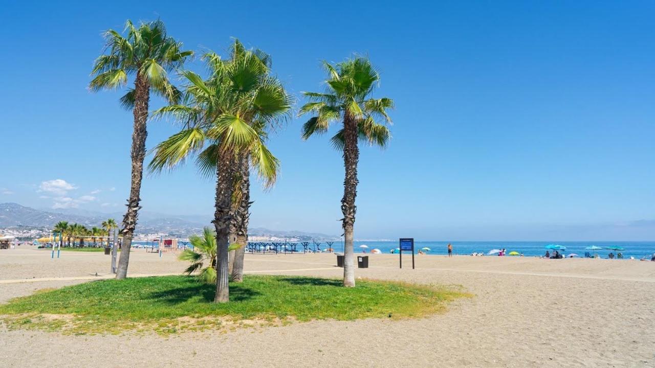 Hostal Mediterraneo Torre Del Mar Bagian luar foto